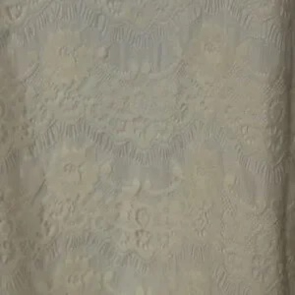 Cabernet Sleeveless All Over Lace Top Sz M - Picture 2 of 5